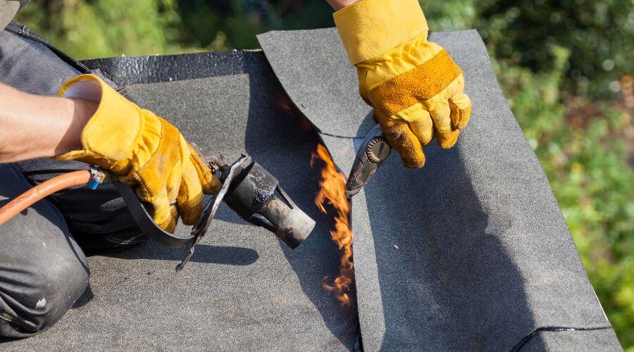 Professional Flat Roofing Installation in Myrtle Point, OR